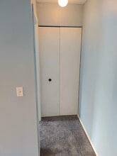2358 Discovery Dr in Schaumburg, IL - Building Photo - Building Photo