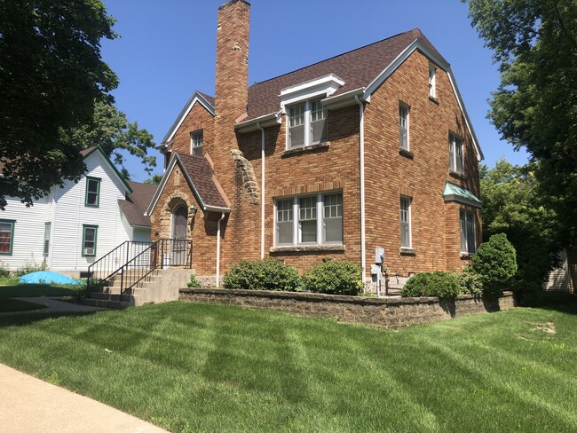 property at 1012 Erin St