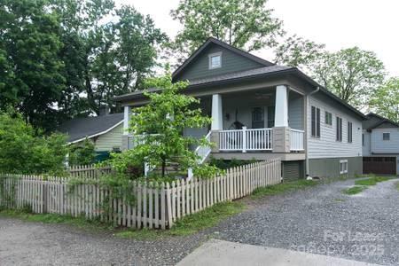 41 Mildred Ave in Asheville, NC - Building Photo