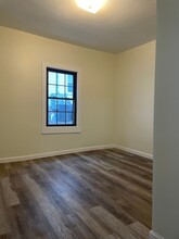 66 Green St in Biddeford, ME - Foto de edificio - Building Photo