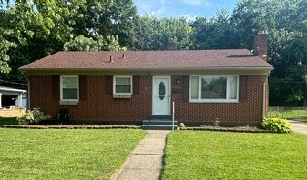 977 Magie Ave in Fairfield, OH - Building Photo