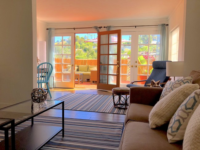 2078 Mound St, Unit 2078 in Los Angeles, CA - Building Photo - Building Photo