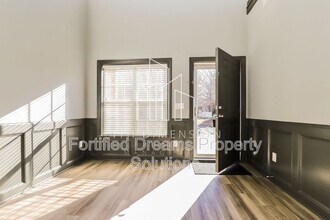 103 Eva Dr in Gibsonville, NC - Foto de edificio - Building Photo