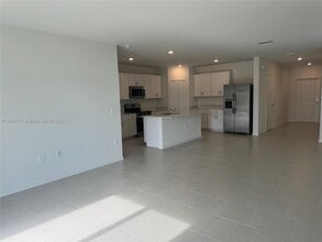 17647 Monte Isola Wy in North Fort Myers, FL - Building Photo - Building Photo