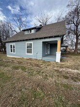 1501 N Farmer Ave in Springfield, MO - Building Photo - Building Photo