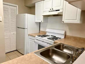 2614 Dorian Dr SW in Snellville, GA - Building Photo - Building Photo