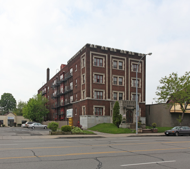 Ardsley Apartments in Rochester, NY - Foto de edificio