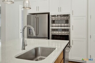 1031 Lime Gruene in New Braunfels, TX - Building Photo - Building Photo