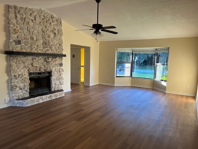 1668 SW Herder Rd in Port St. Lucie, FL - Building Photo - Building Photo