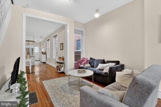 2322 Poplar St in Philadelphia, PA - Building Photo - Building Photo