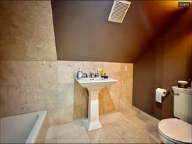 19 Sunset Rd, Unit NA in Somerville, MA - Building Photo
