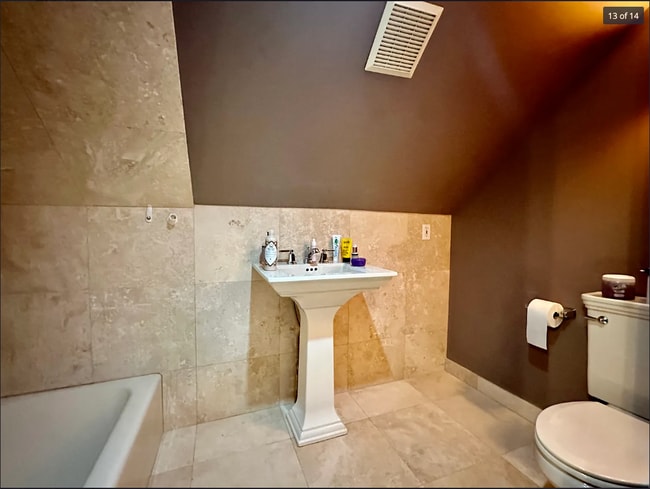 19 Sunset Rd, Unit NA