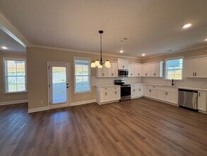 1552 Baldwin Lakes Dr in Grovetown, GA - Building Photo - Building Photo