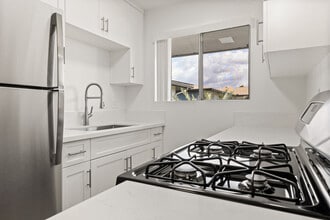 Terre at Madison in El Cajon, CA - Foto de edificio - Building Photo