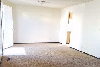 1830 Idaho St in Green River, WY - Building Photo - Building Photo