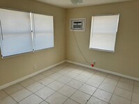 5707 Briarwood Ave in West Palm Beach, FL - Building Photo - Building Photo