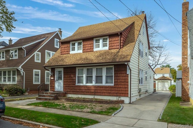 61 Dartmouth St