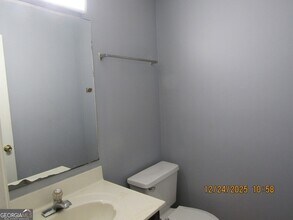 1121 Windgate Cir NW in Conyers, GA - Foto de edificio - Building Photo