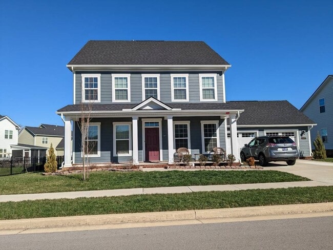 property at 2007 Verbena Dr