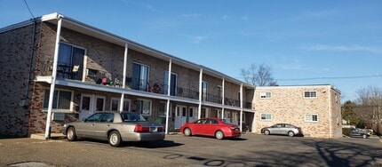 Station Court Apartments in Haddon Heights, NJ - Building Photo - Building Photo