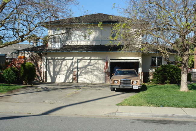 277 Dunster Dr in Campbell, CA - Foto de edificio - Building Photo