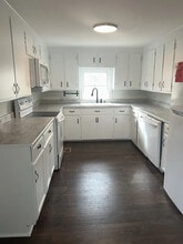 721 Pickens Dr in Pendleton, SC - Building Photo - Building Photo