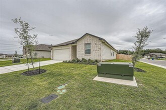 322 Addison Pl in Lockhart, TX - Building Photo - Building Photo