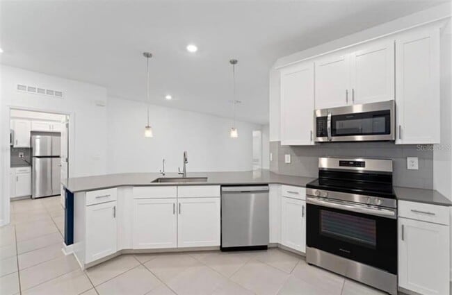 4270 Eastminster Rd in Davenport, FL - Building Photo - Building Photo