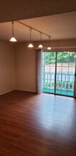 5615 Hornaday Rd, Unit M in Greensboro, NC - Building Photo - Building Photo