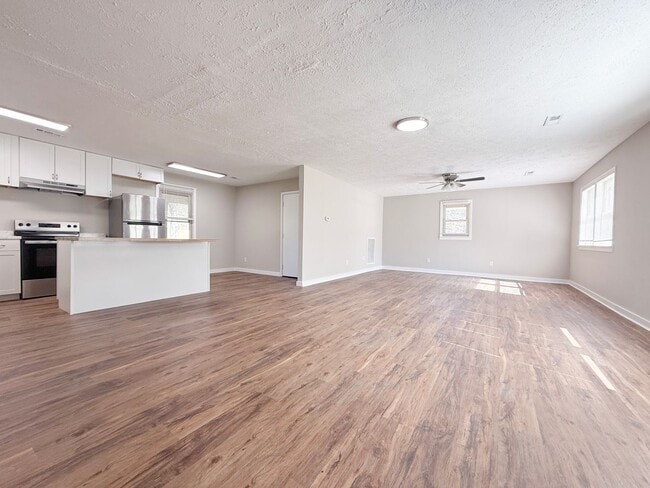 325 Petite Dr in Cookeville, TN - Building Photo - Building Photo