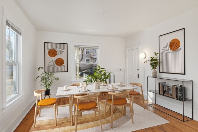 224 N Humboldt Ave in Minneapolis, MN - Foto de edificio - Building Photo