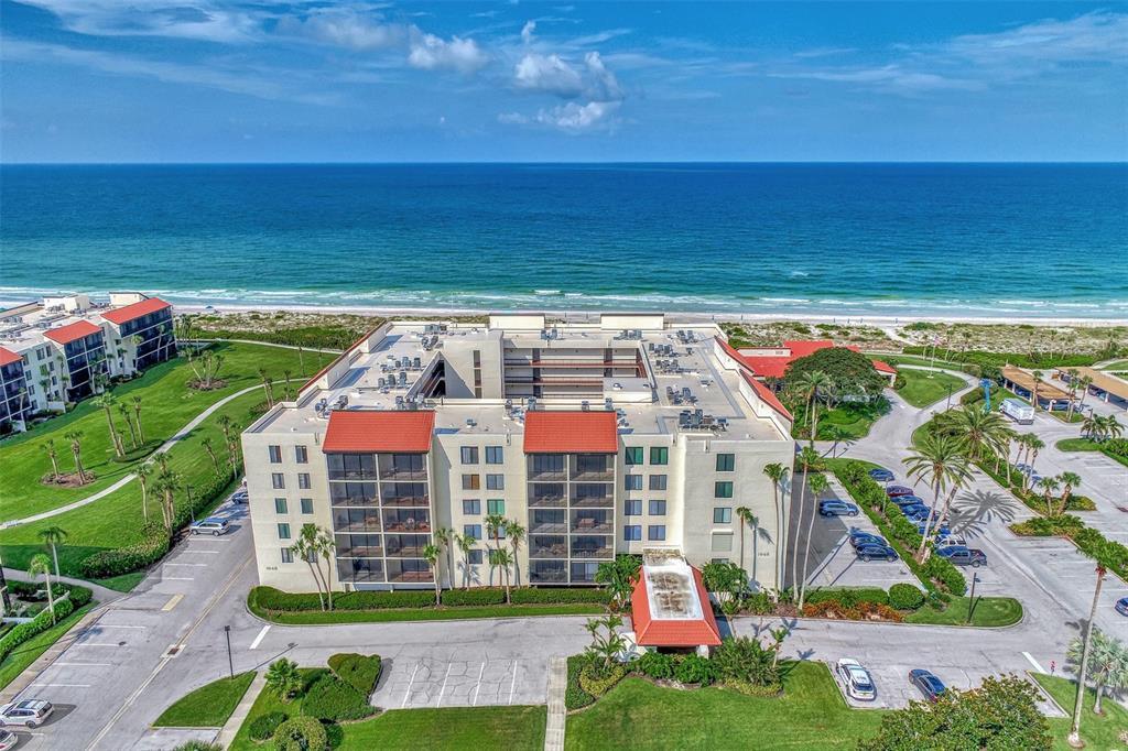 1945 Gulf of Mexico Dr in Longboat Key, FL - Building Photo