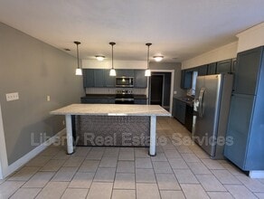 599 Olive St in Hinesville, GA - Building Photo - Building Photo