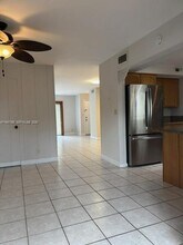 2990 Oaktree Ln in Hollywood, FL - Building Photo - Building Photo