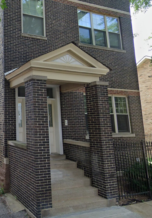 1845 N Honore St in Chicago, IL - Building Photo