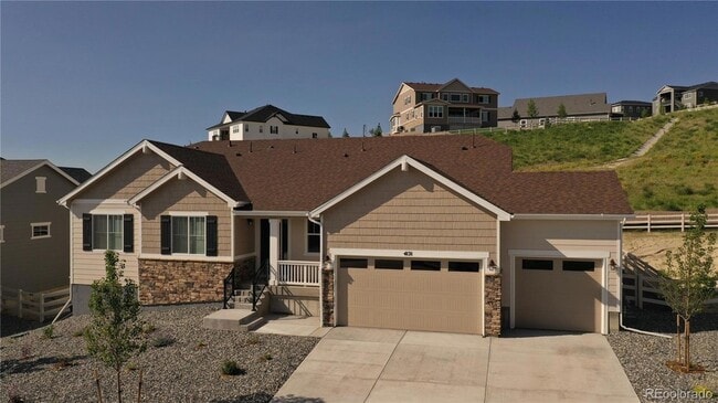 property at 4121 River Oaks St