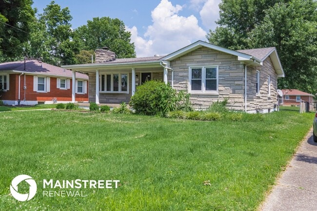8003 Canna Dr in Louisville, KY - Building Photo - Building Photo