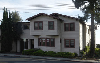 Spradlin House in Hayward, CA - Building Photo - Building Photo