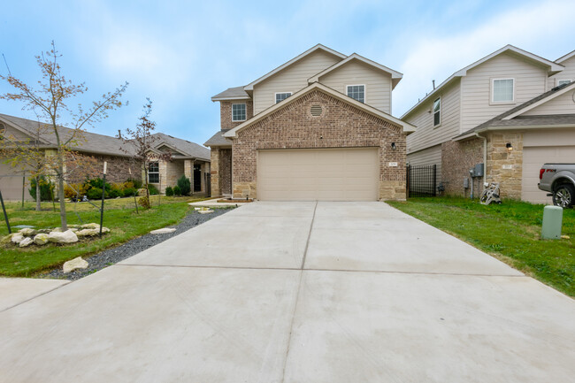 property at 209 Yoakum St