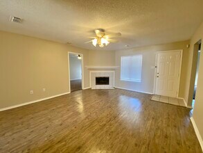 8107 Temple Ave in Lubbock, TX - Building Photo - Building Photo