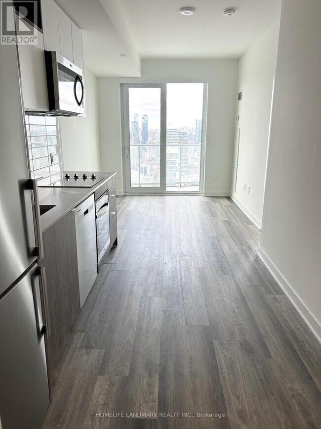 100-4100 Dalhousie St in Toronto, ON - Building Photo - Building Photo