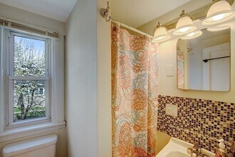 367 Whalom Rd in Lunenburg, MA - Building Photo - Building Photo