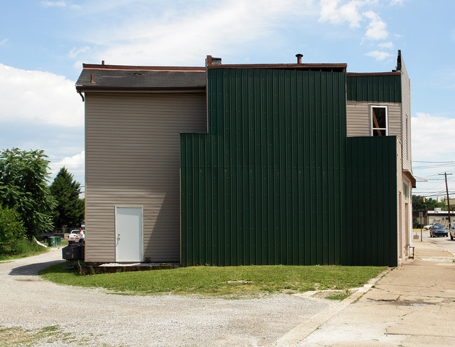 1413 St Marys Ave in Parkersburg, WV - Building Photo - Building Photo