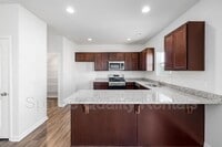 5241 Calhoun Pl photo'