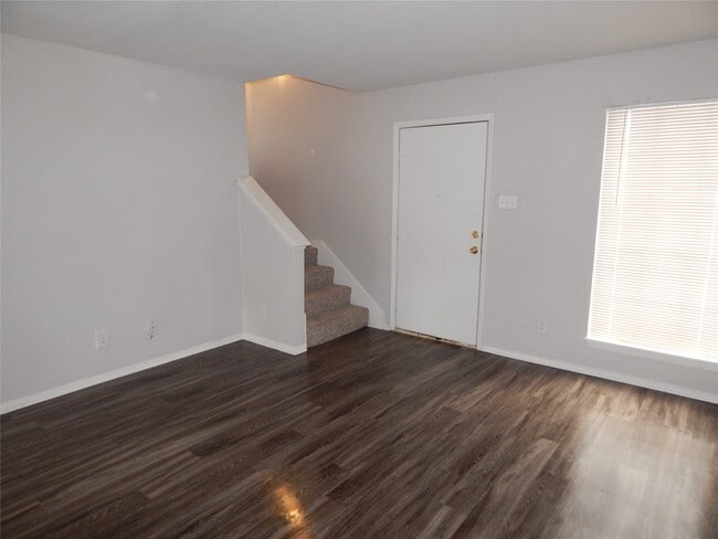 property at 204 Northpointe Ave