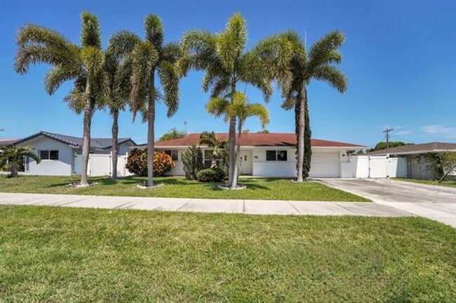 600 NW 12th Ave