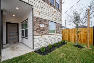2309 Gagne St in Houston, TX - Building Photo - Building Photo