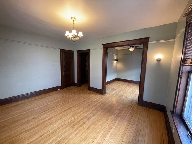 715 S Phillips Ave in Sioux Falls, SD - Building Photo - Building Photo