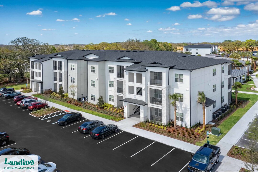3060 Southcreek Blvd in Orlando, FL - Building Photo