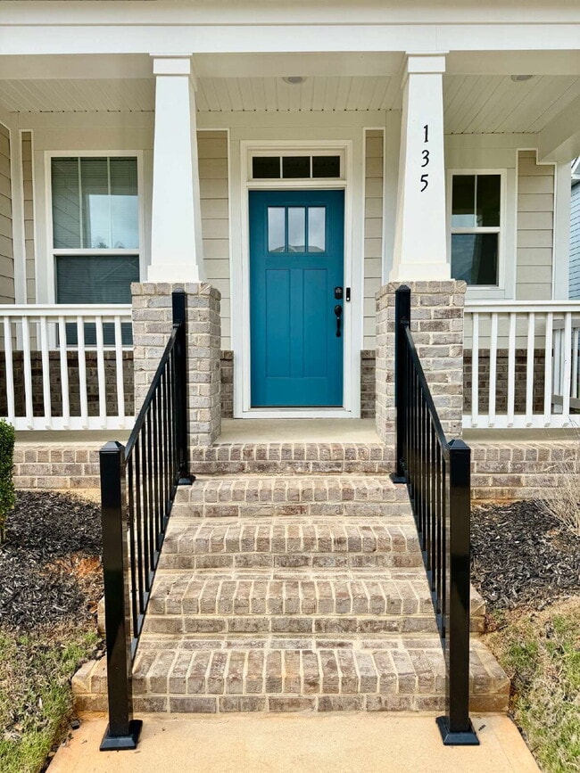 135 Founders Blvd in Central, SC - Building Photo - Building Photo